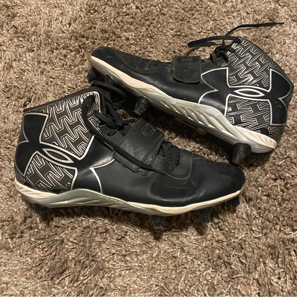 Under Armour Football Cleats